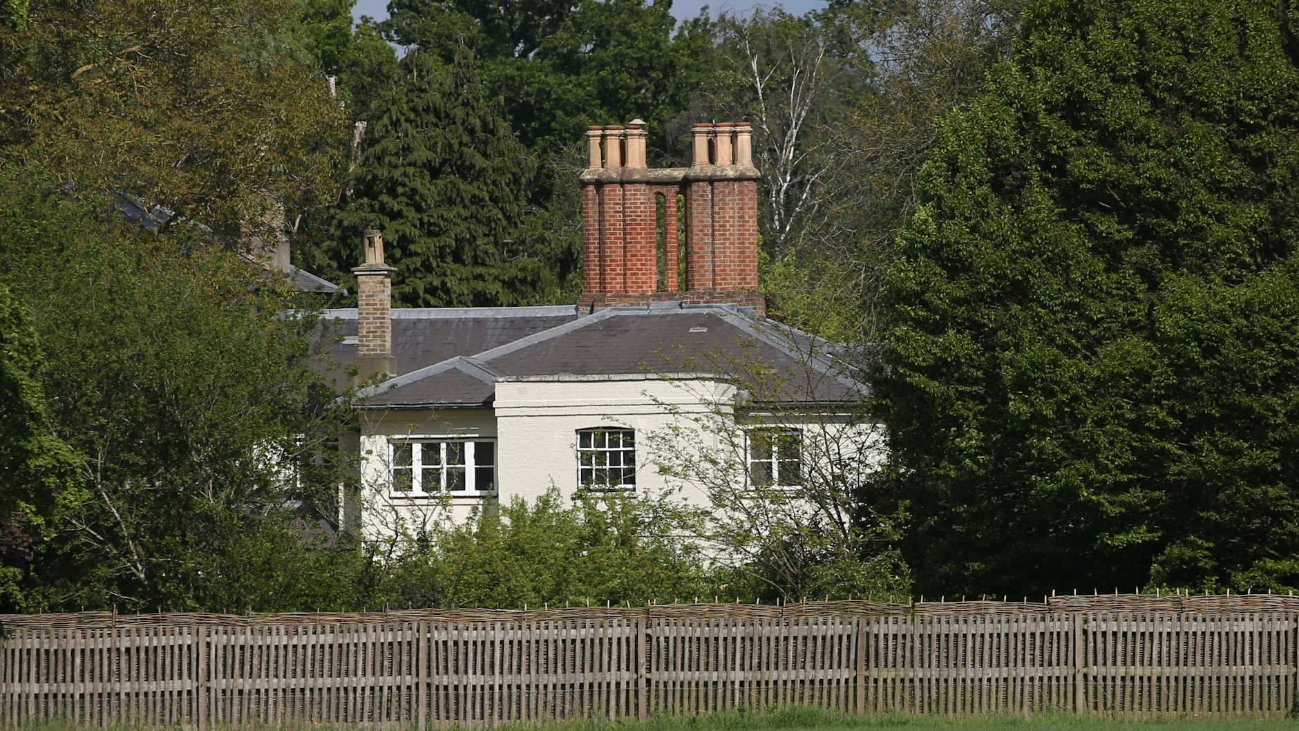 Das alte Landhaus auf dem Gelände von Schloss Windsor: Frogmore Cottage.