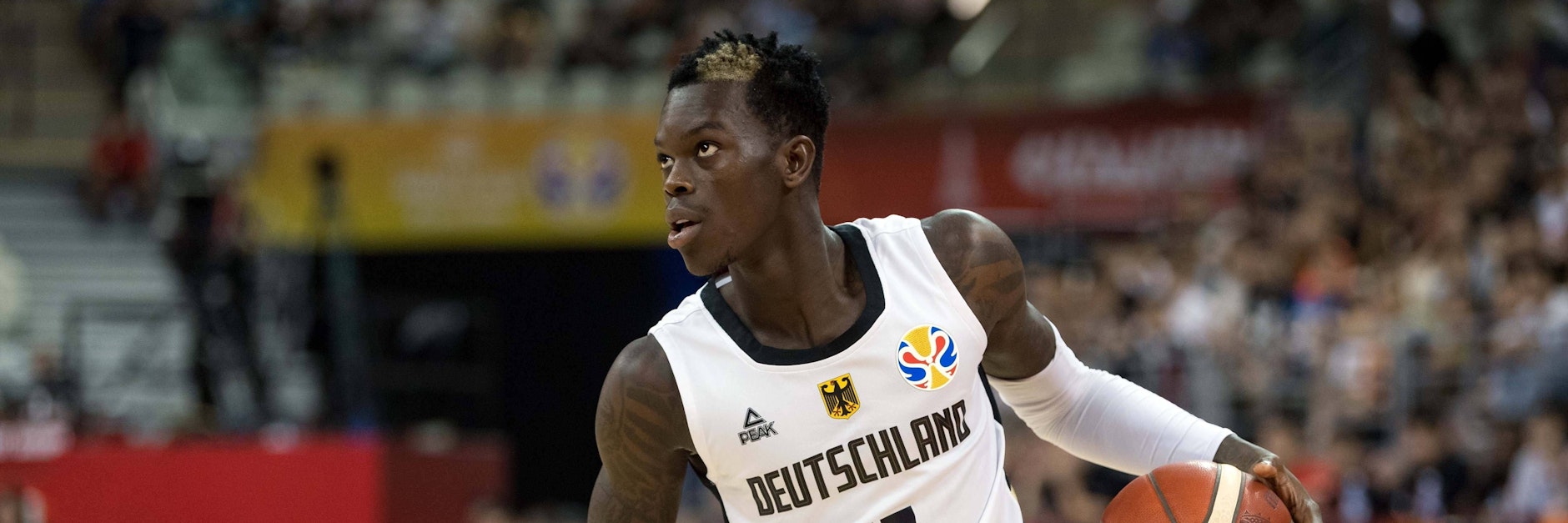 Blickt in Richtung Los Angeles und bangt deswegen um seine Olympia-Teilnahme: Dennis Schröder (27).