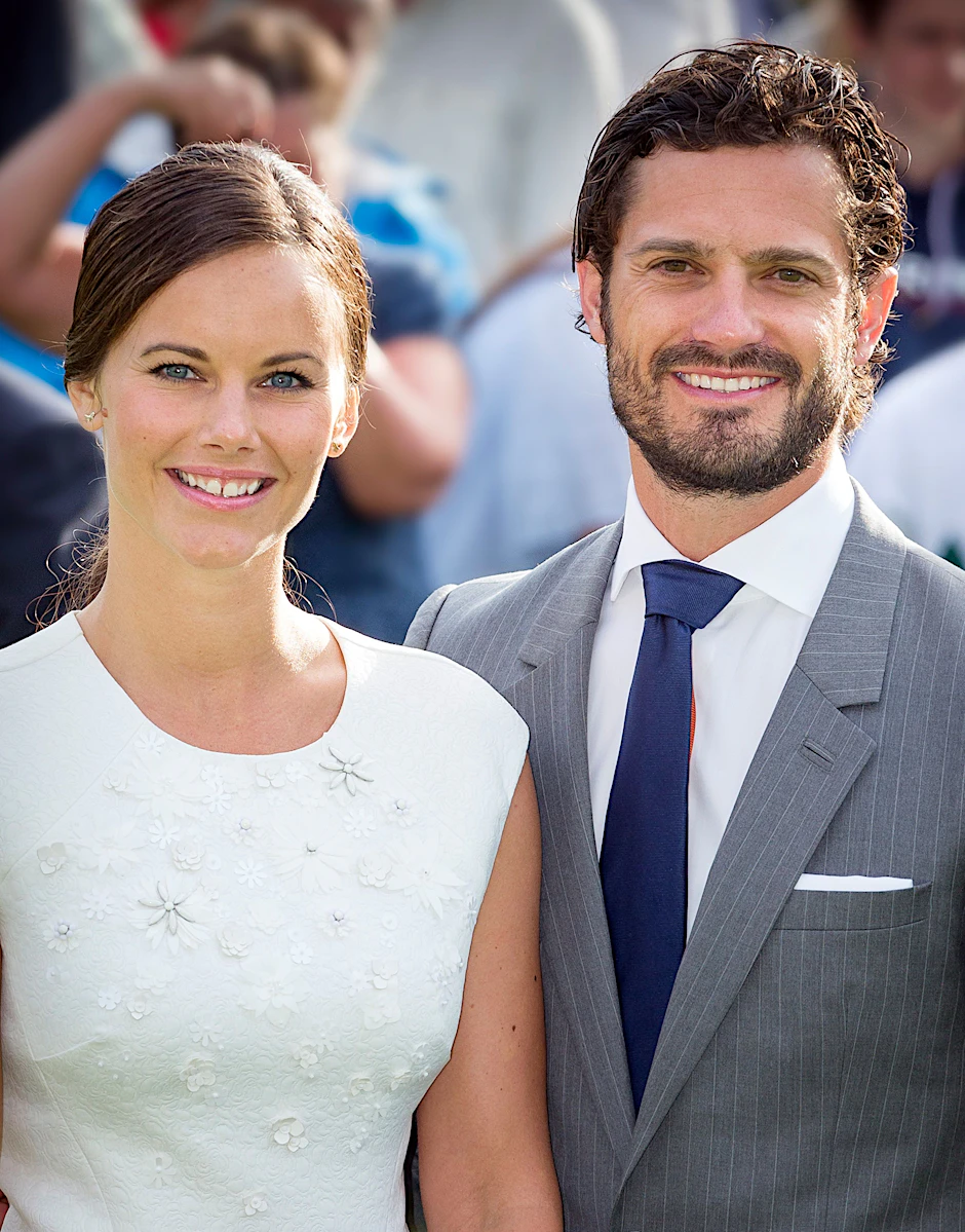 Prinz Carl Philip und Prinzessin Sofia von Schweden haben sich mit dem Coronavirus angesteckt.