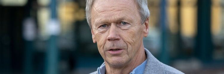 Der Landrat des Landkreises Hildburghausen, Thomas Müller, steht nach massiven Drohungen unter Polizeischutz.