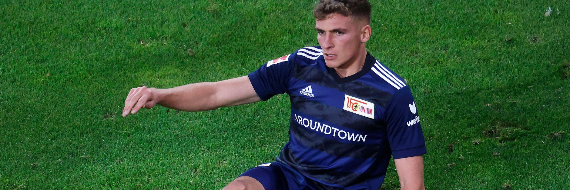 Fand sich in Köln durch gegnerisches Wirken öfter am Boden wieder, als ihm lieb war: Grischa Prömel.