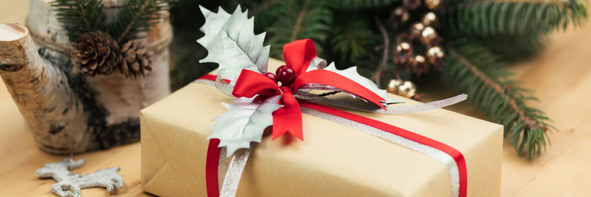 Bei Sorgen um den Arbeitsplatz macht sich sie Zurückhaltung beim Geschenkekauf besonders bemerkbar.