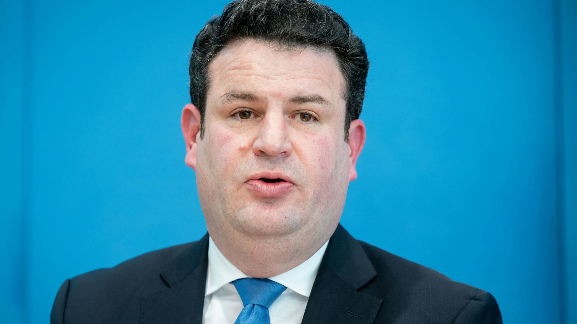 Arbeitsminister Hubertus Heil (SPD) will faire Löhne bei digitalen Plattformen durchsetzen.