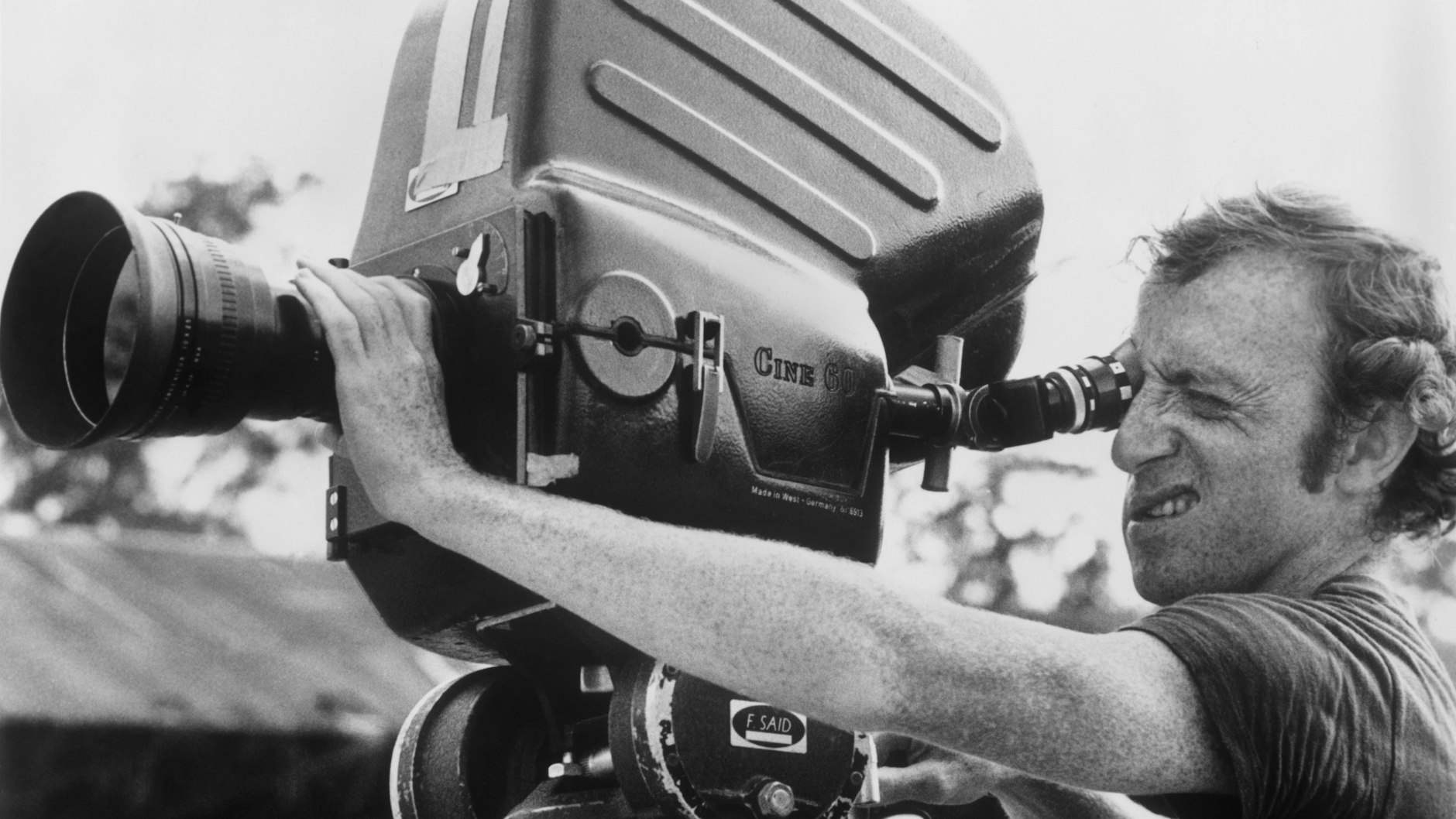 Woody Allen hinter der Kamera am Set von „Bananas“, 1971