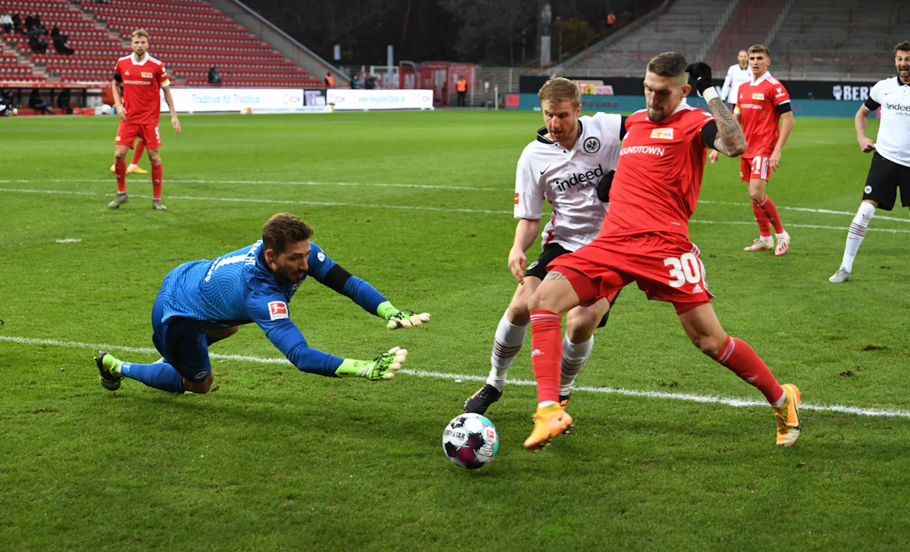 Der 1. FC Union verspielt Zwei-Tore-Führung gegen Eintracht Frankfurt
