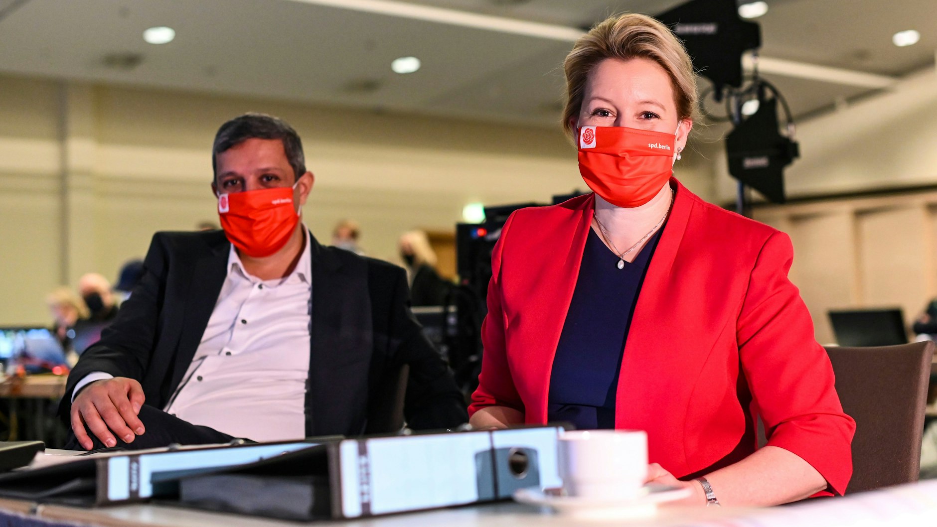 Franziska Giffey und Raed Saleh führen jetzt die Berliner SPD.