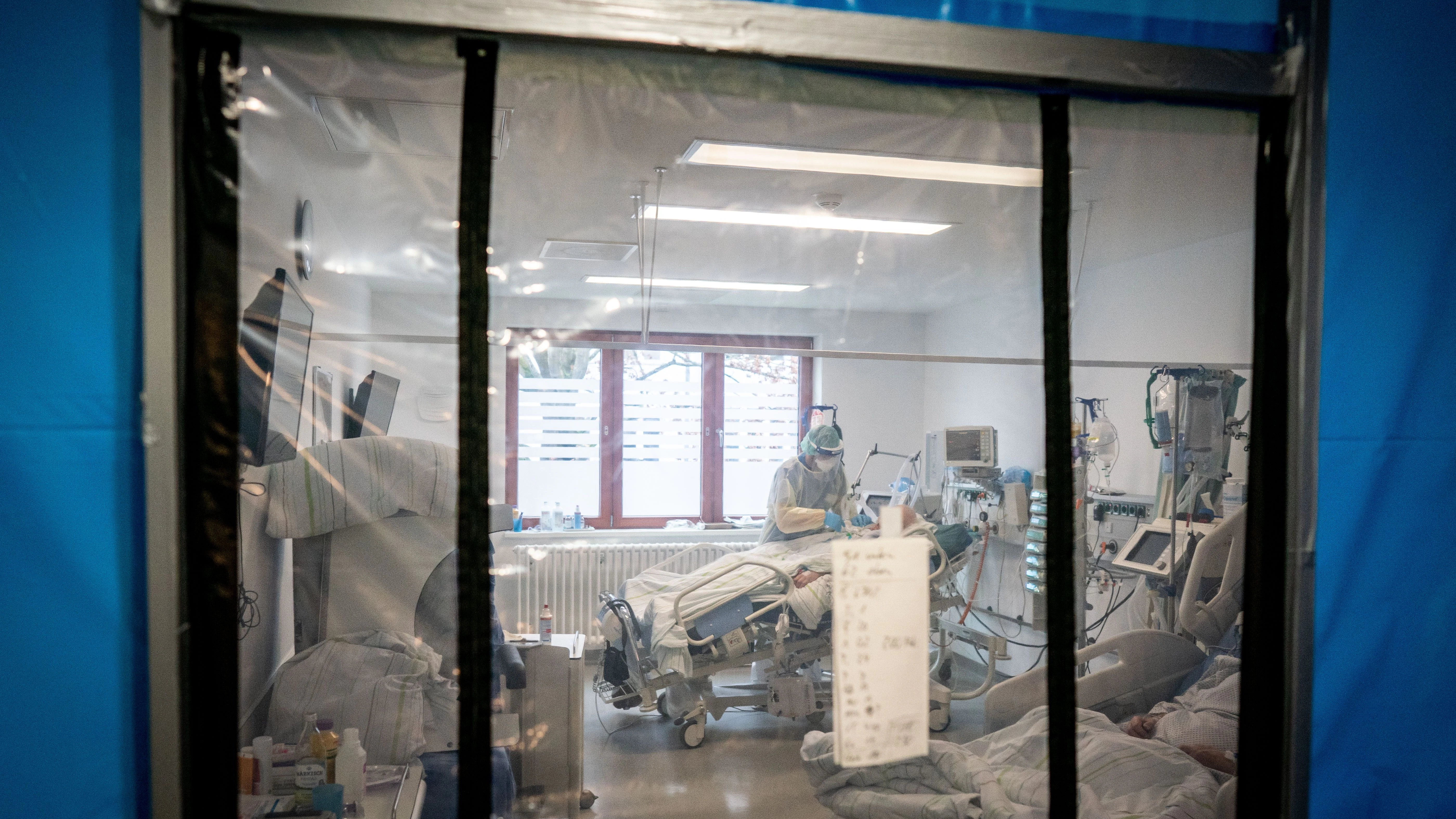 Die Corona-Intensivstation eines Berliner Krankenhauses.
