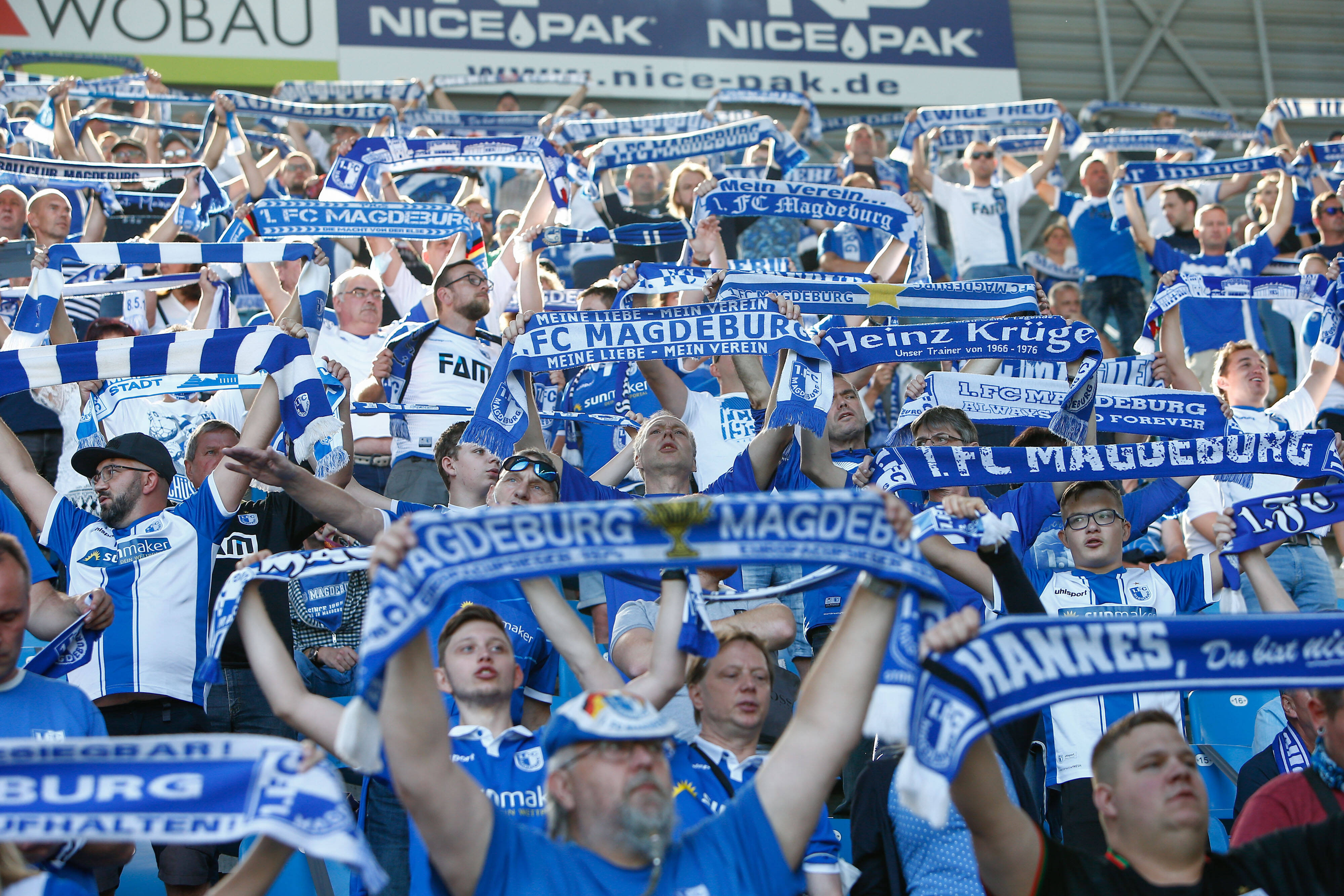 Ultras Des 1. FC Magdeburg Fordern Entlassung Von Geschäftsführer Und ...