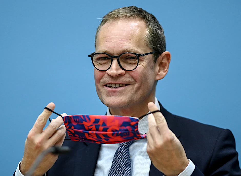 Nachdem Brandenburgs Landeschef Dietmar Woidke sich mit dem Virus infiziert hatte, wurden auch der Regierende Bürgermeister von Berlin getestet.