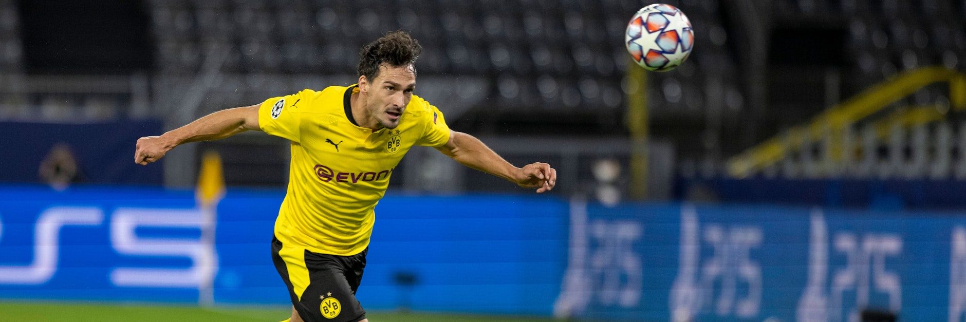Borussia Dortmund hofft, dass Mats Hummels zum Klassiker gegen den FC Bayern fit wird.
