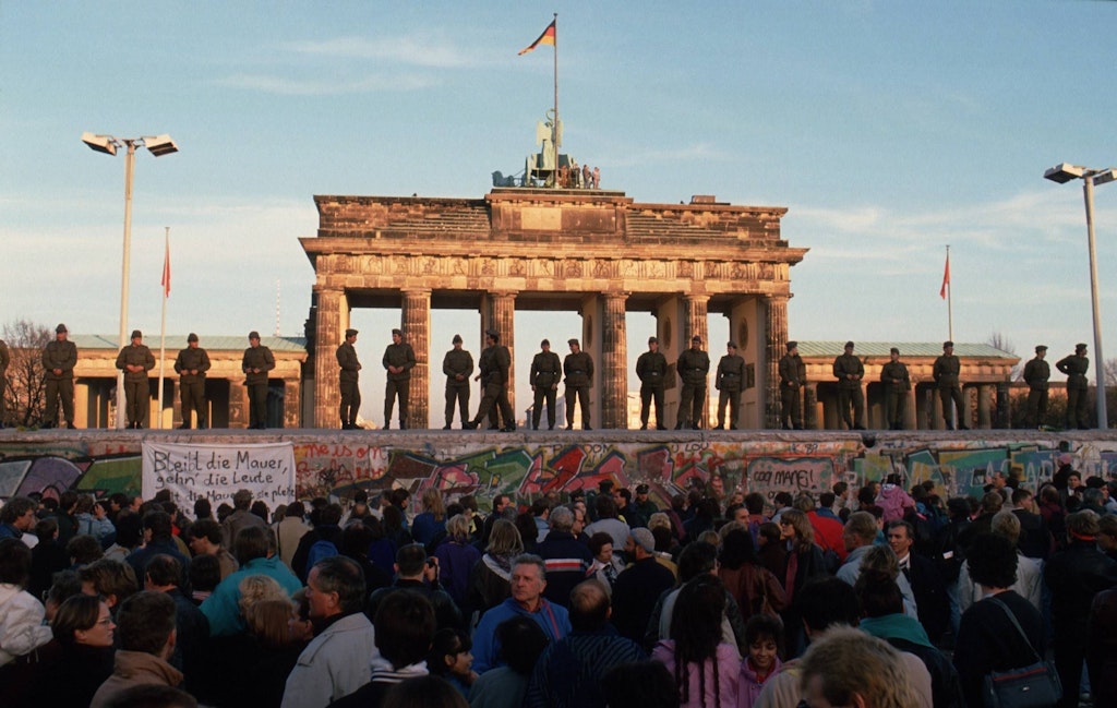 30-years-of-german-reunification-in-30-words