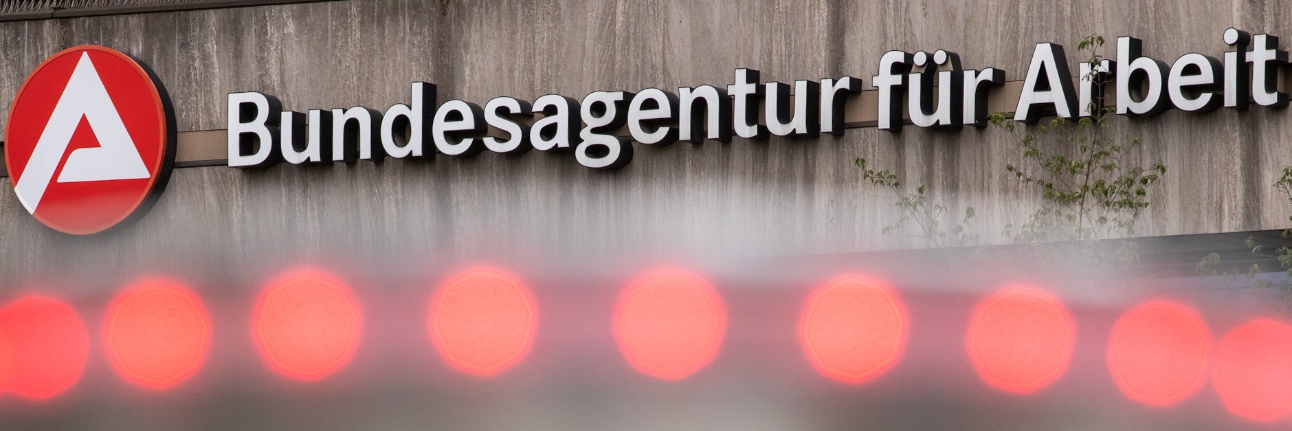 Wie schlimm werden die Auswirkungen des Lockdowns auf den Arbeitsmarkt sein?