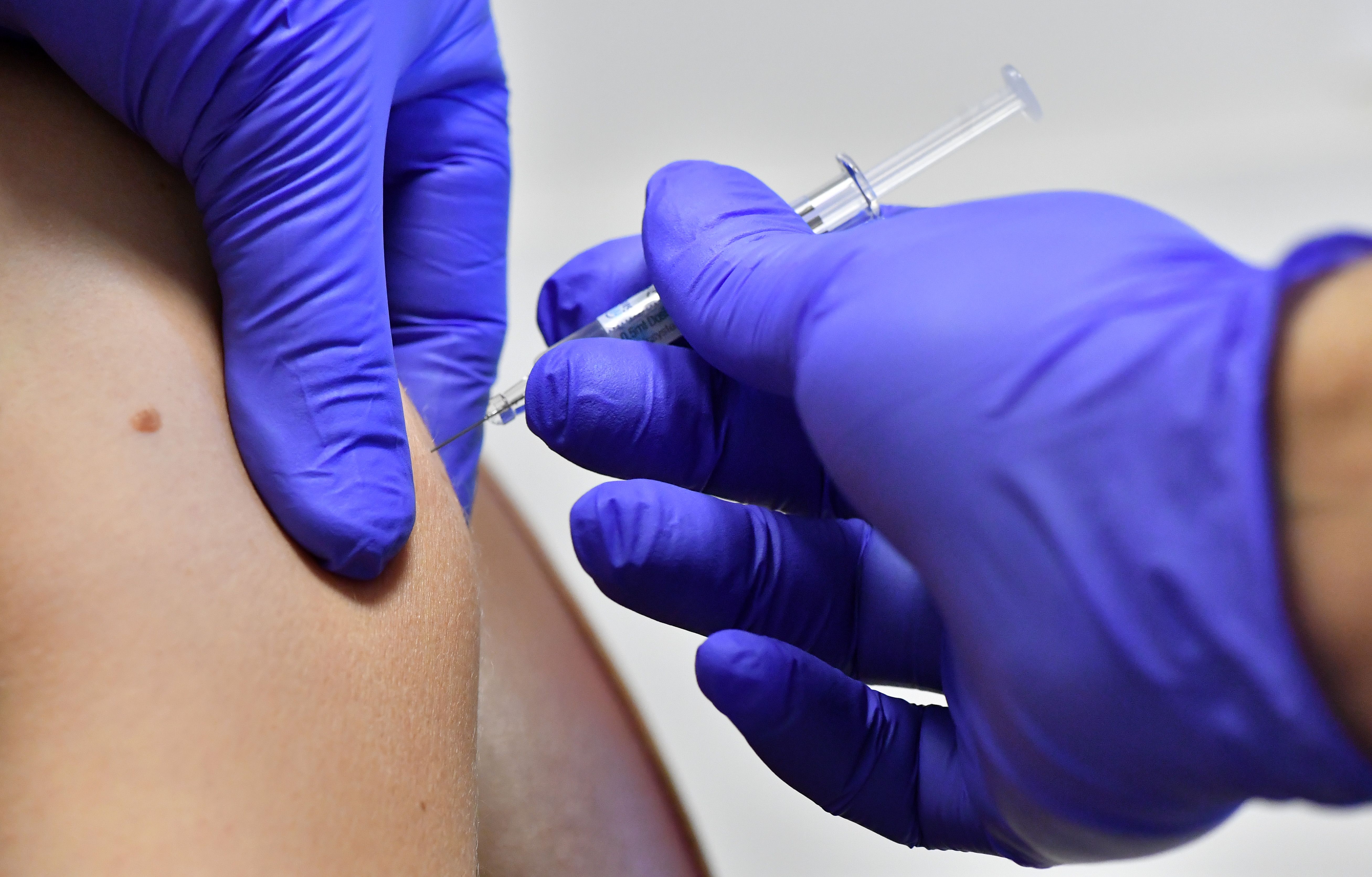 Image - Corona-Impfung: Wer bekommt zuerst Zugang zu einem der begehrten Impfstoffe?