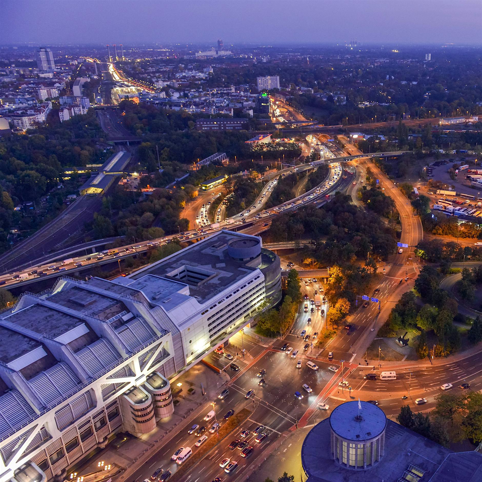 Garantiert: Acht Jahre Stau auf der Stadtautobahn!