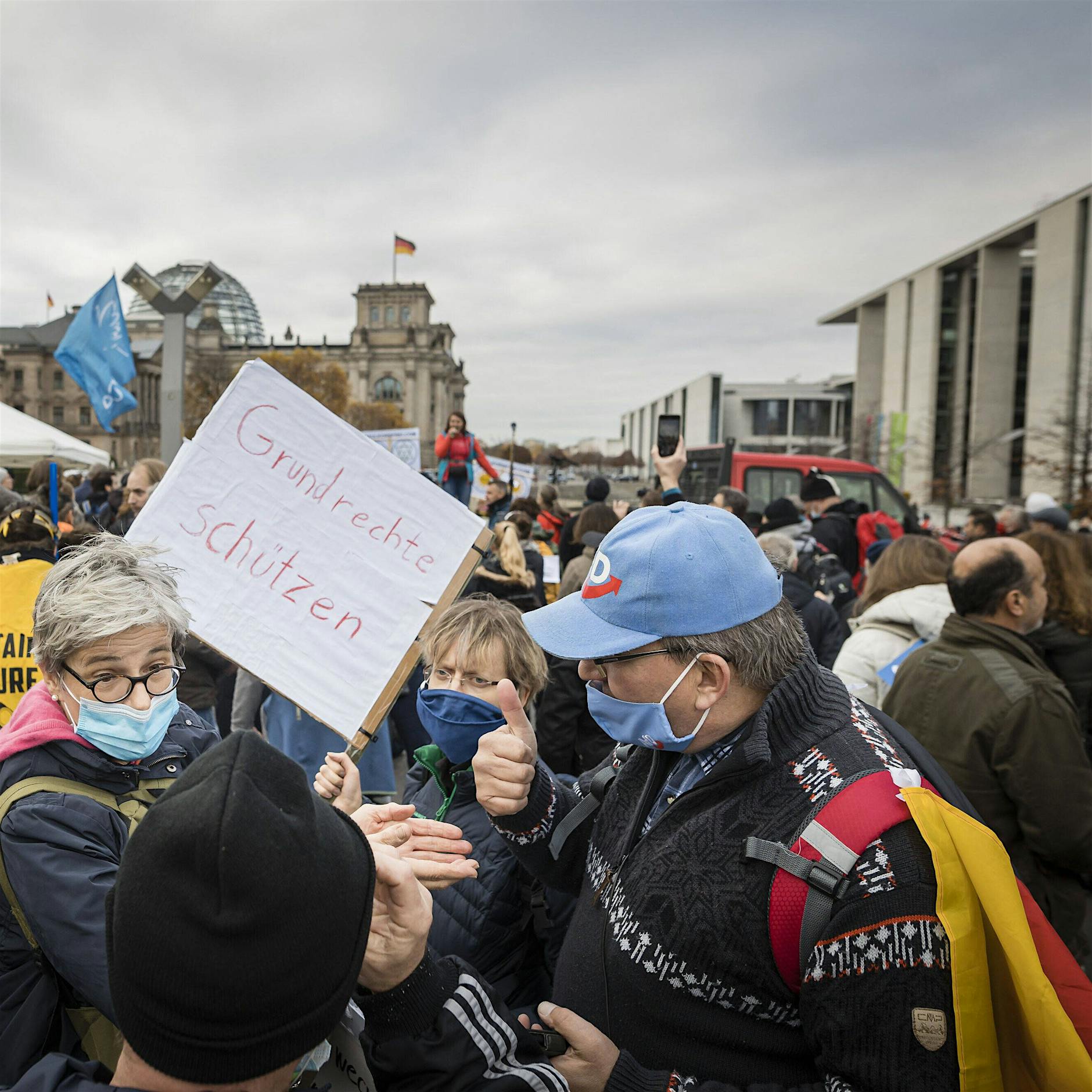 Warum halten sich manche nicht an Corona-Regeln? Eine Antwort lautet: Reaktanz