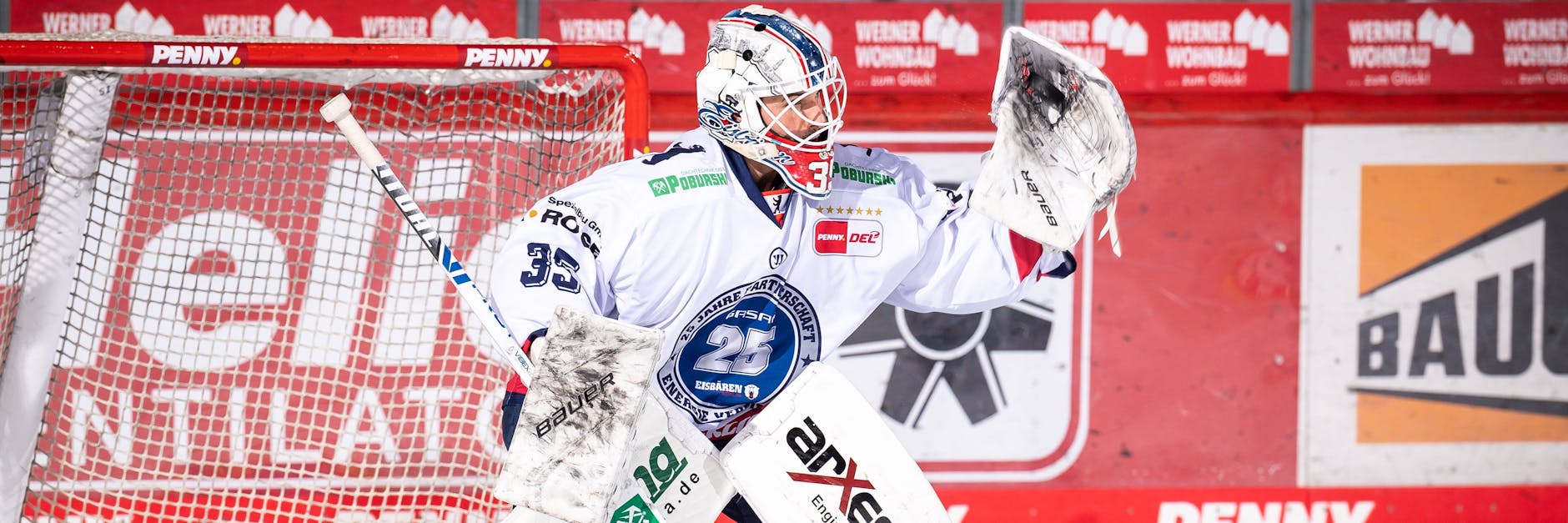 Torwart Mathias Niederberger gehört zu den Profis, die schon wieder ins Training zurückkehren durften.