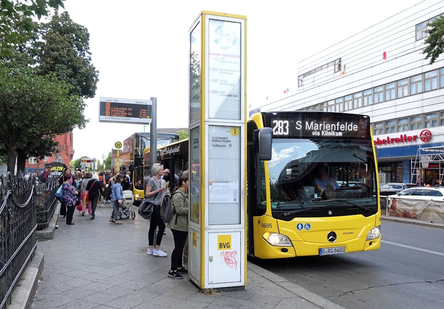 Bvg Neue Ansagestimme In Fahrzeugen Und Bahnhofen