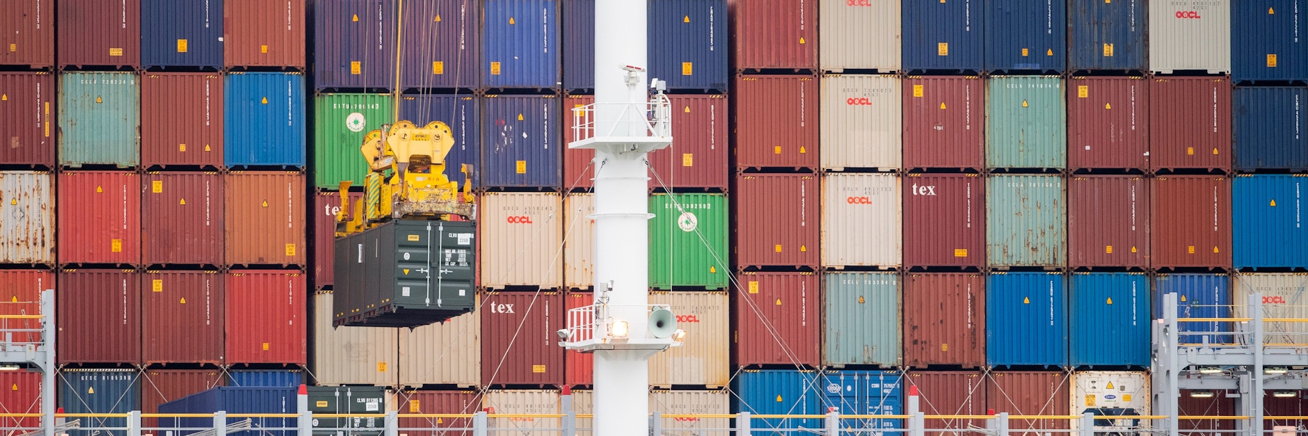 Felixstowe, wichtigster Containerhafen Großbritanniens, ist seit Wochen völlig überlastet, weil Unternehmen und Händler auf der Insel vor einem möglichen harten Brexit mit Zöllen massenhaft Waren bestellten.&nbsp;&nbsp;