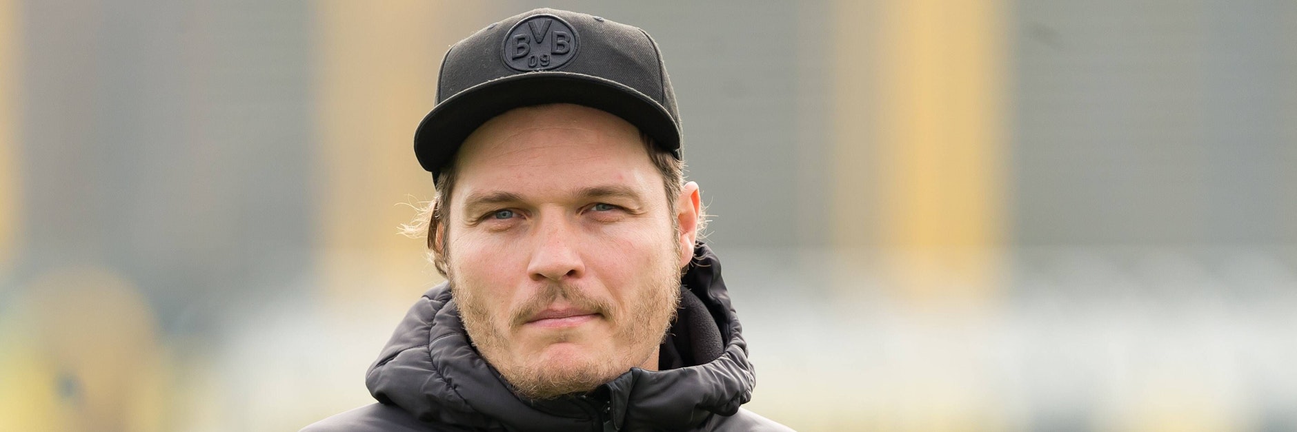 Trainer Edin Terzic soll den BVB-Profis wieder Beine machen.&nbsp;