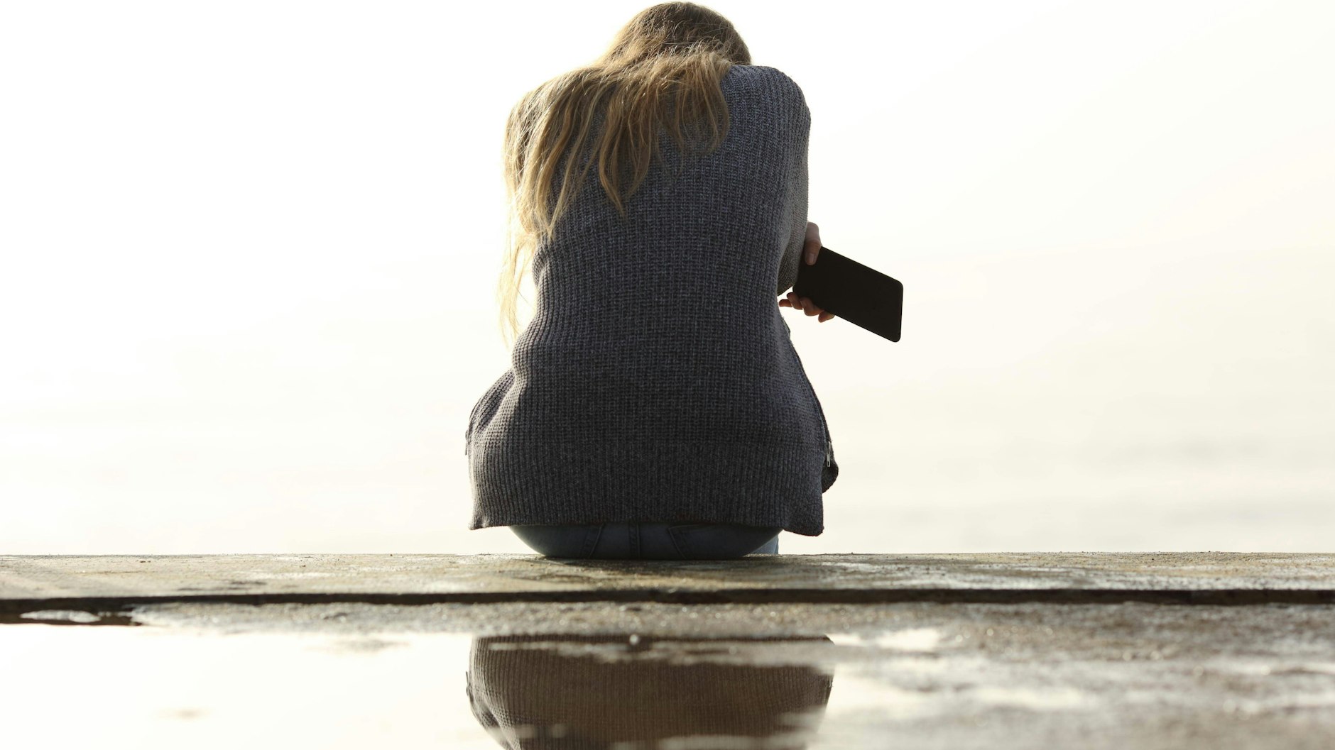 Immer mehr Menschen fühlen sich durch die Pandemie psychisch belastet. Auf Therapieplätze muss man allerdings monatelang warten.&nbsp;