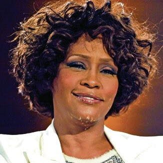 Whitney Houston wurde im Februar 2012 im Alter von 48 Jahren tot in einem Hotelzimmer in Beverly Hills aufgefunden.