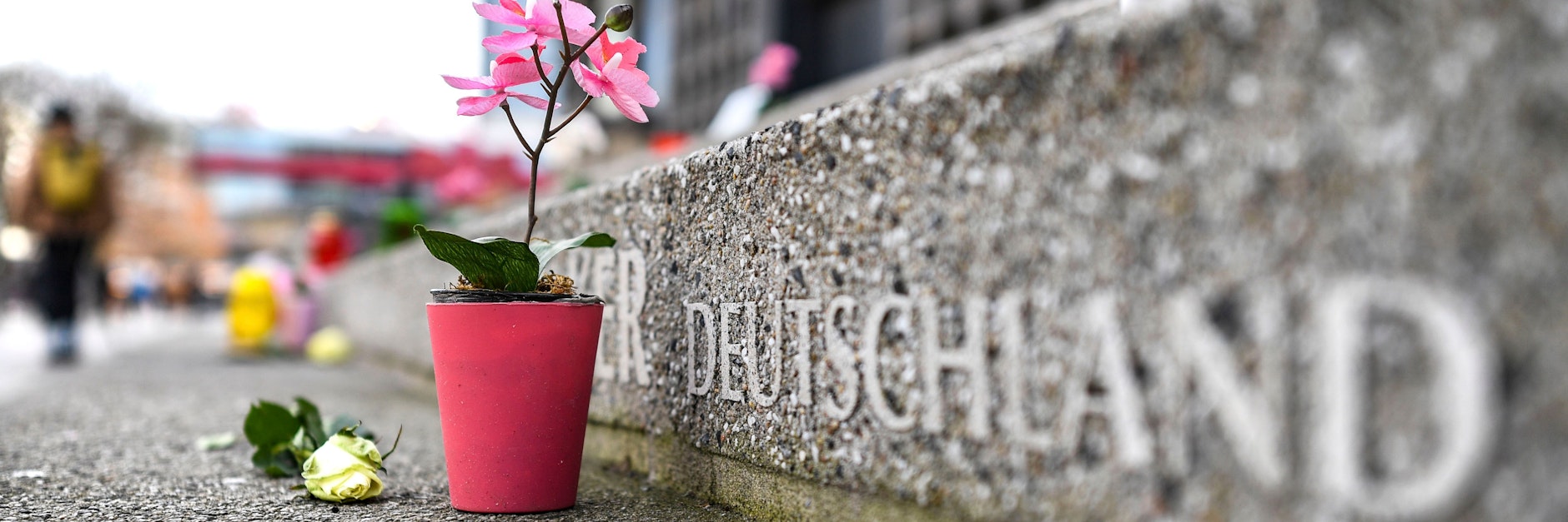 Mit einem stillen Gedenken wird an die Opfer des Terroranschlags auf dem Berliner Breitscheidplatz vor vier Jahren erinnert.