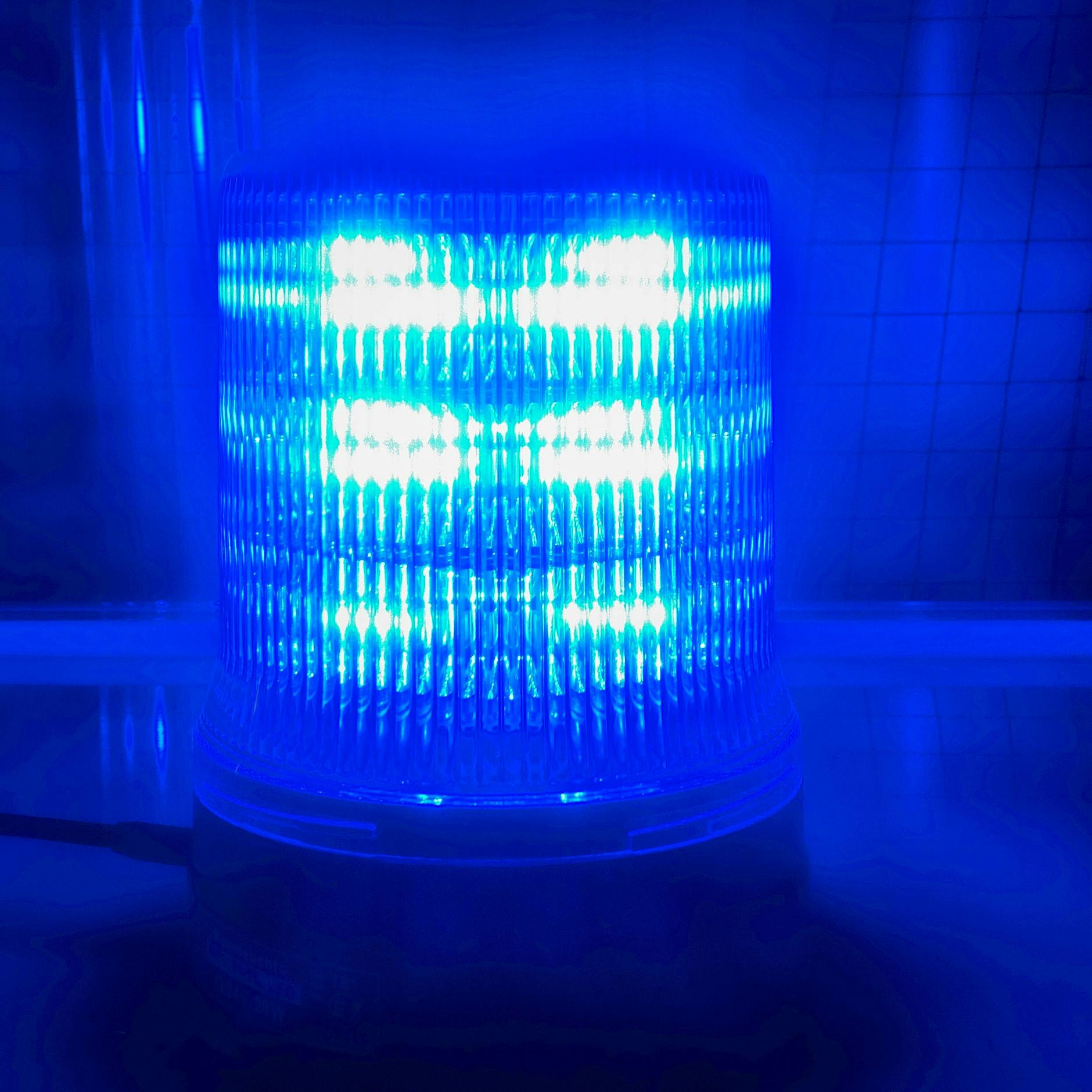 Berlin-Mitte: Mann prügelt auf transsexuelle Frauen ein