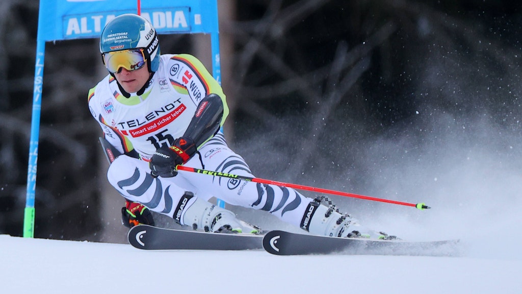 Alexander Schmid wird im Riesenslalom nach starker Aufholjagd Siebter