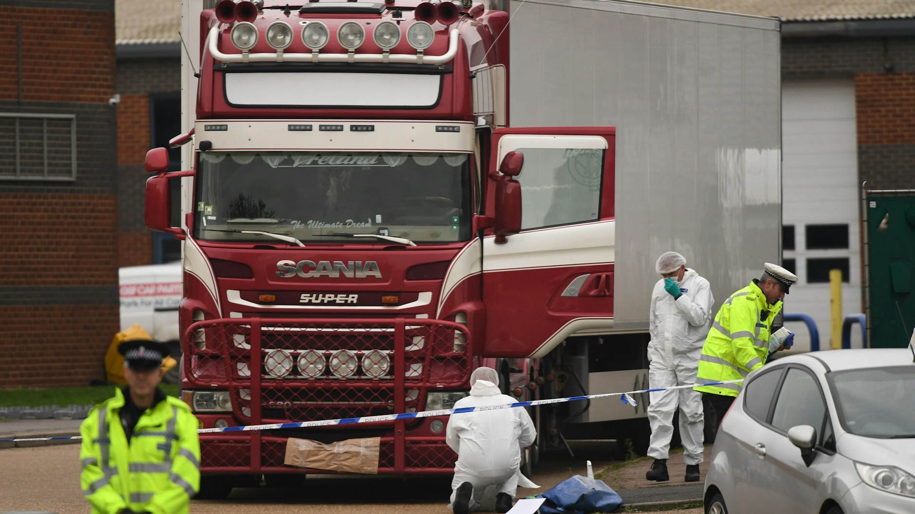 Der Lastwagen, in dem die Menschen gefunden wurden.<br>