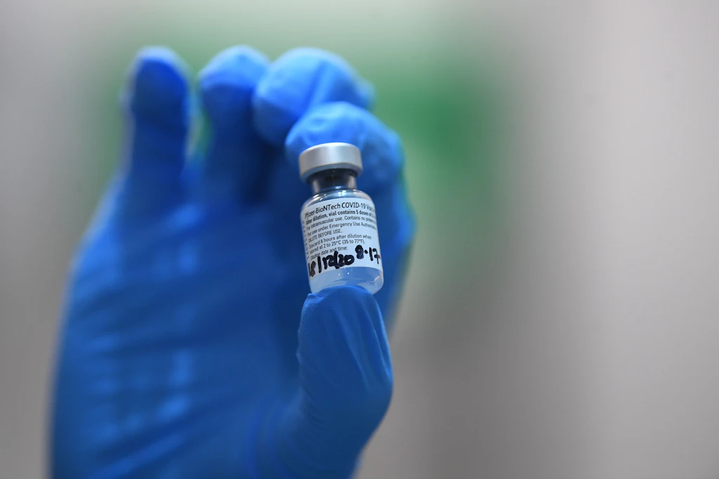 B.1.1.7: Biontech prüft, ob Impfstoff auch die neue Sars-CoV-2-Linie abdeckt