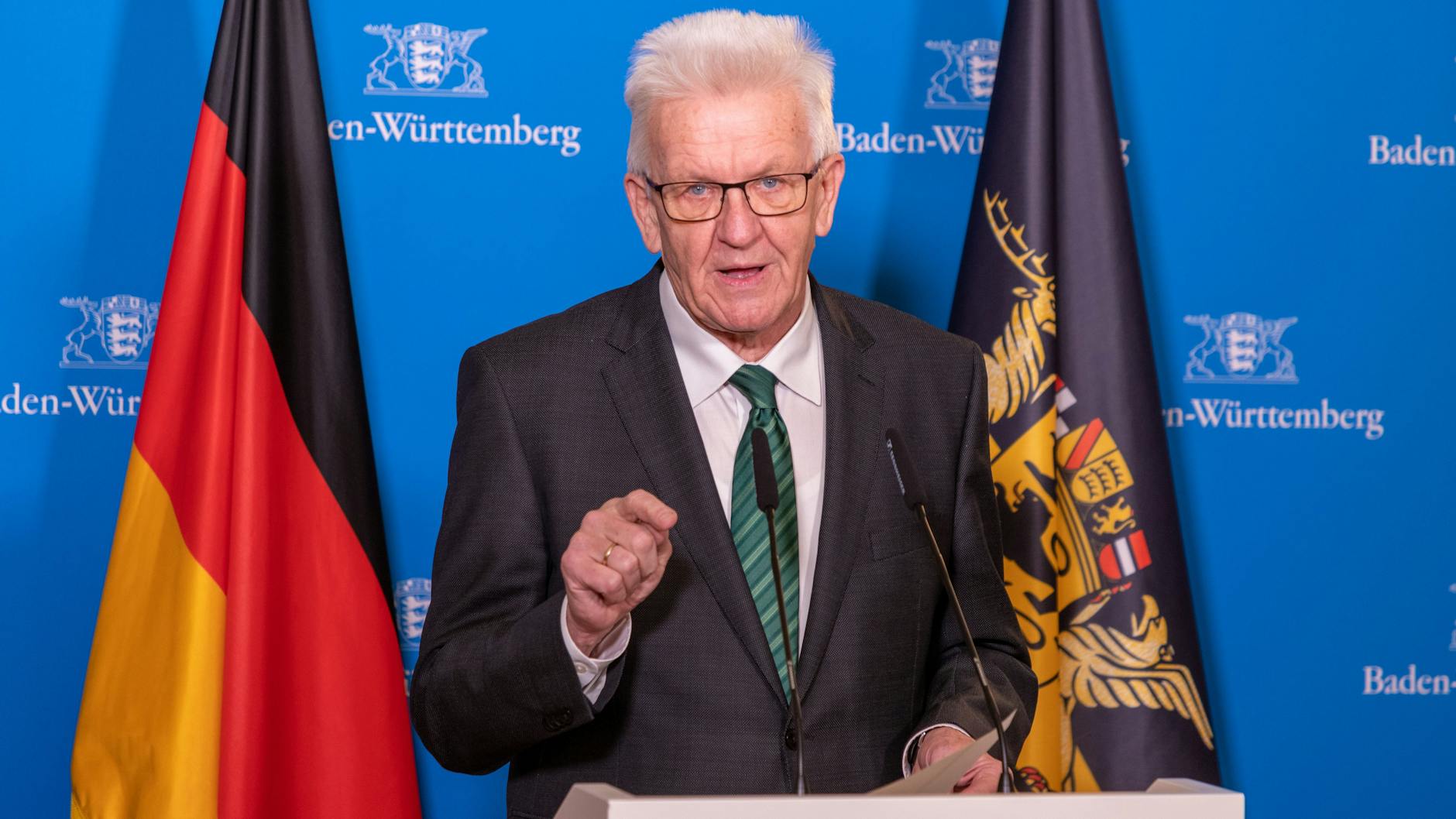 Winfried Kretschmann (Bündnis 90/Die Grünen) könnte den Umfragen nach mit der CDU weiter regieren. 