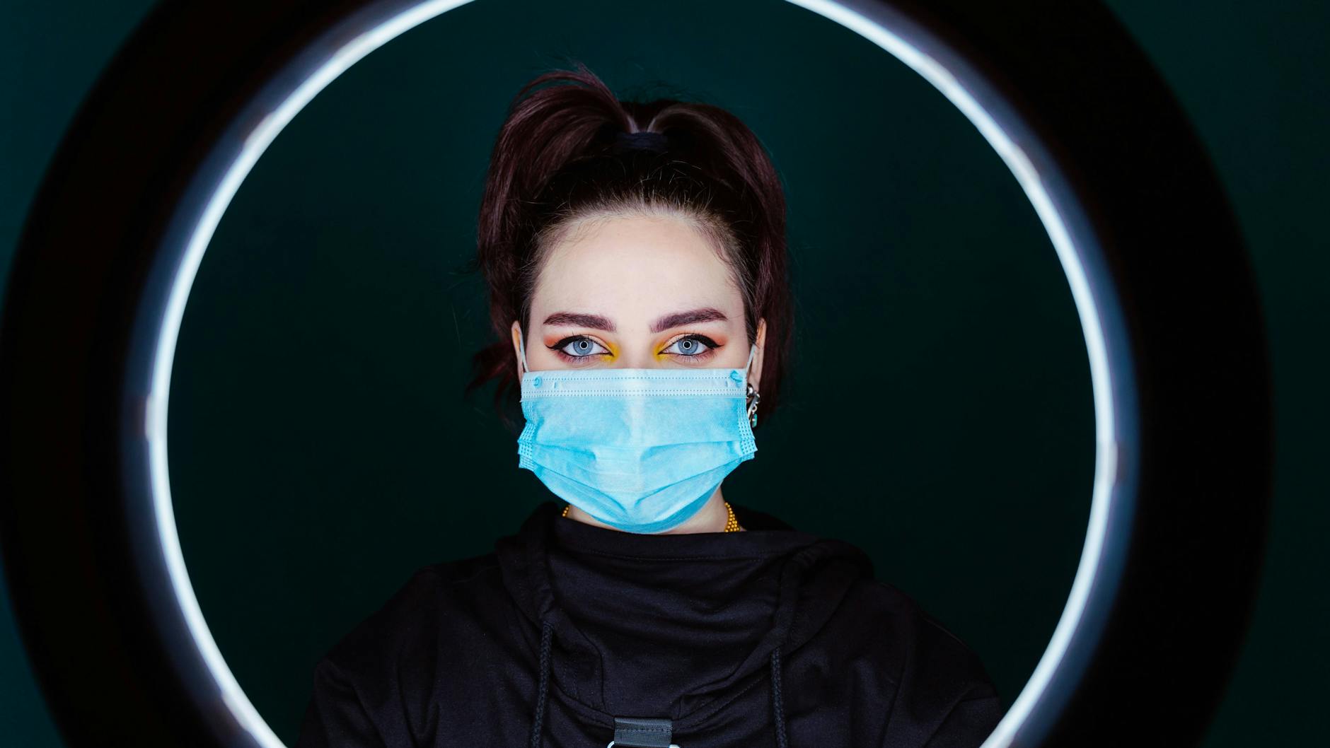 Junge Menschen haben selten schwere Verläufe nach einer Infektion mit dem Coronavirus.