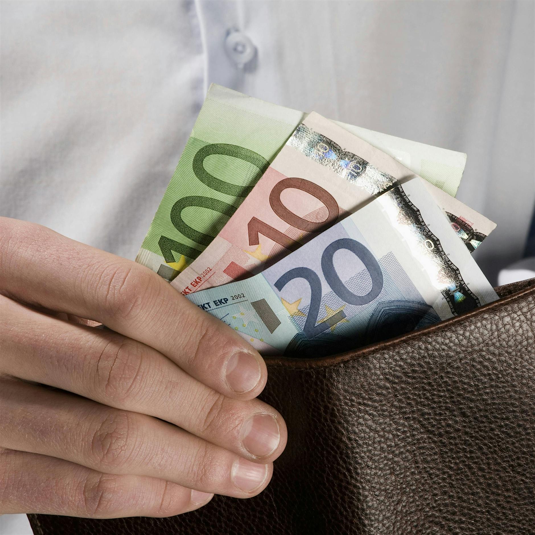 Was bleibt 2021 im Portemonnaie?