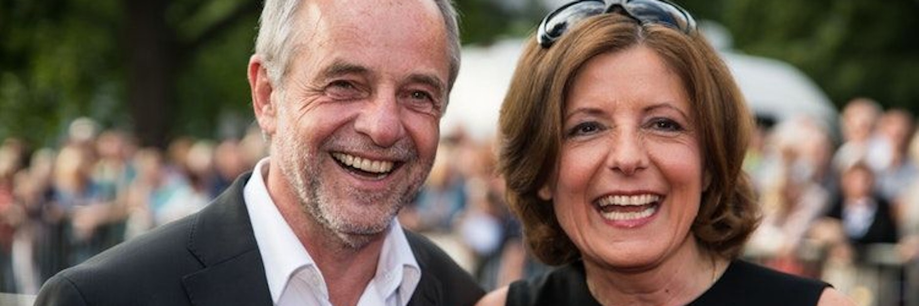 Ehemann Klaus Jensen begleitet Malu Dreyer zu einer Premiere (Archivbild).