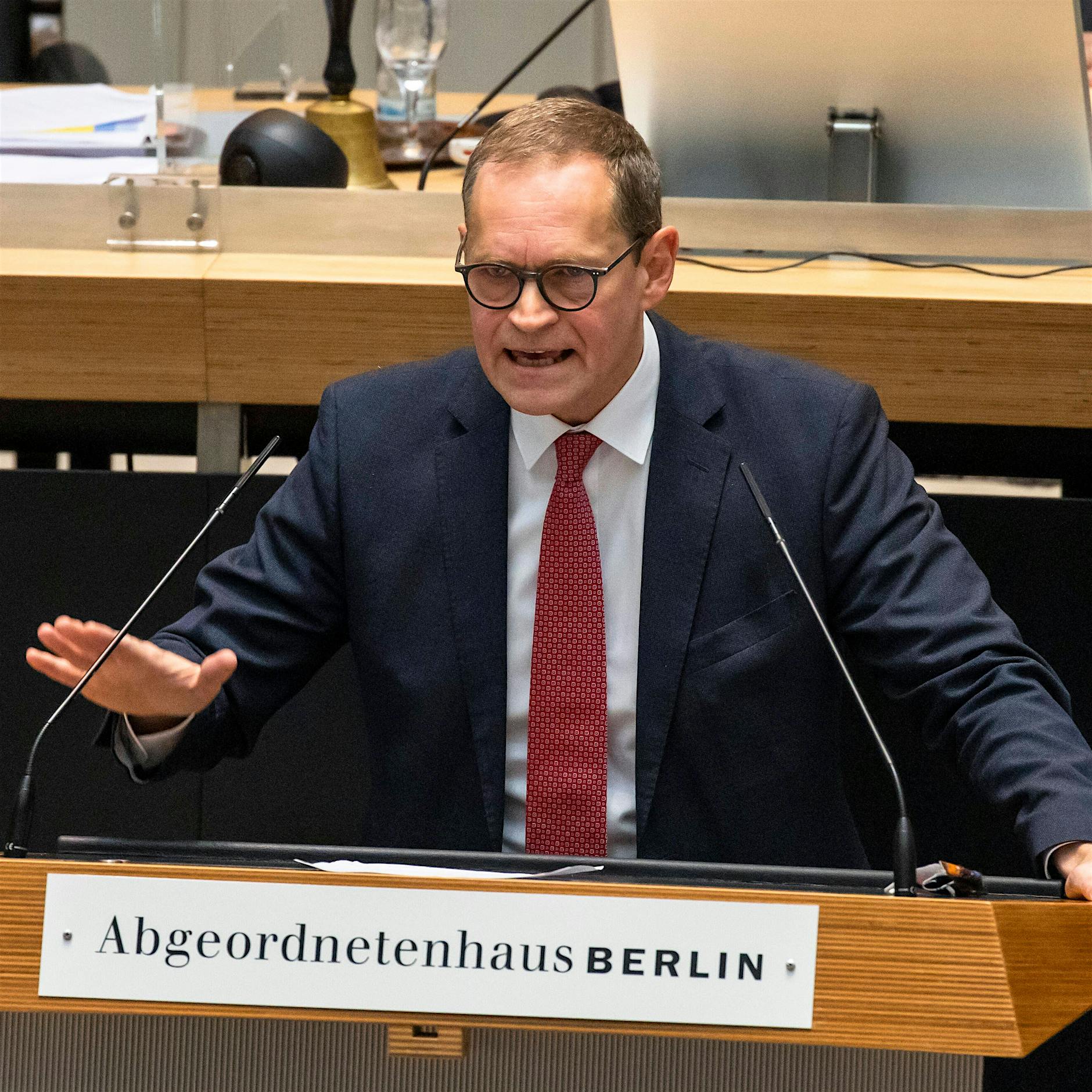 Müller: Weiter Corona-Einschränkungen im Januar