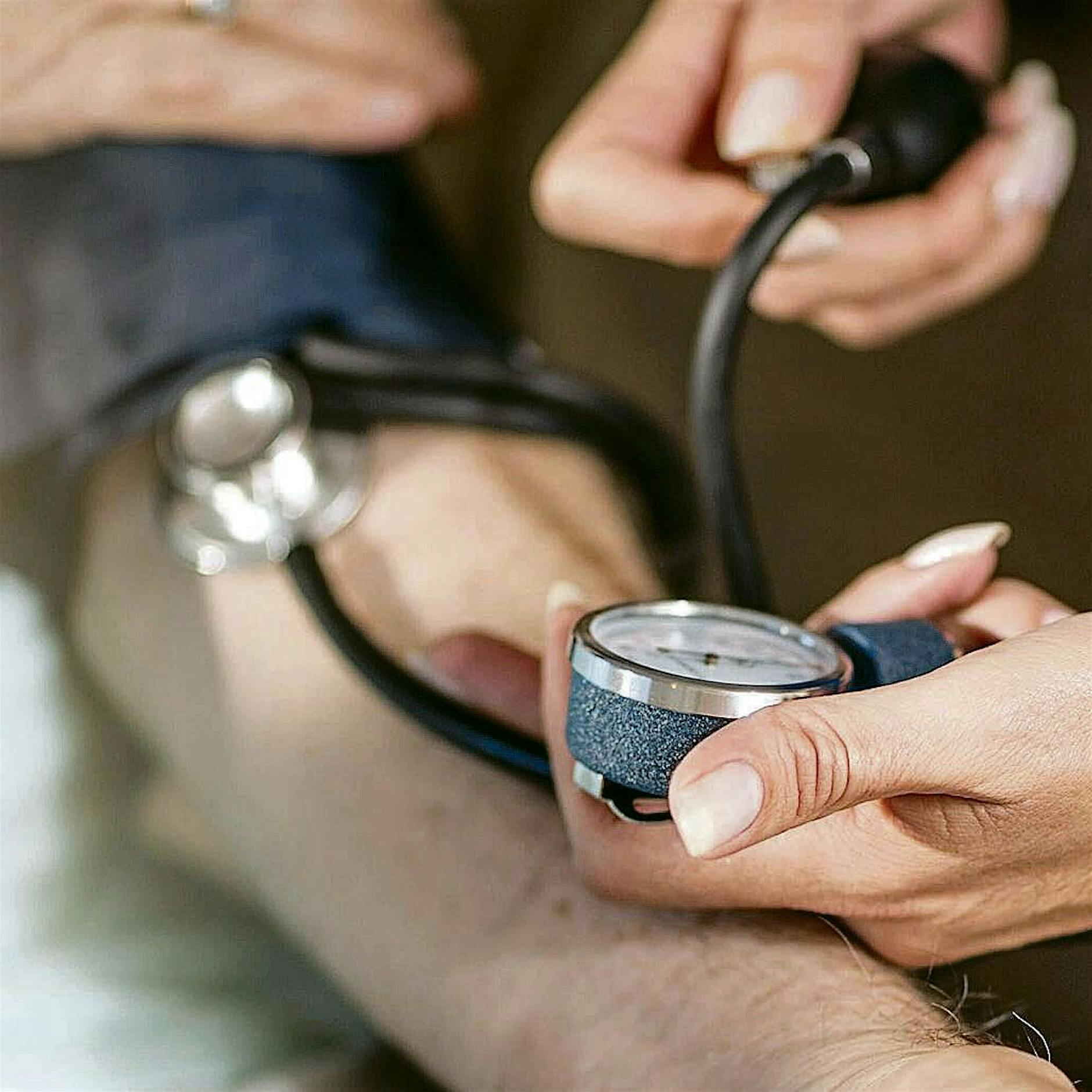 Bluthochdruck: Mildern ACE-Hemmer den Verlauf einer Covid-19-Erkrankung?