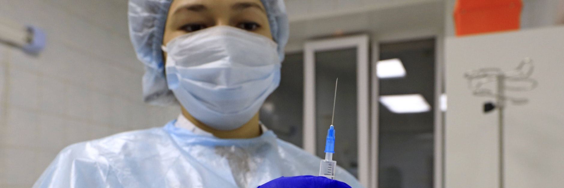 Nach der Notfallzulassung des Corona-Impfstoffs von Biontech und Pfizer will die britische Regierung möglichst schnell mit den Immunisierungen beginnen.