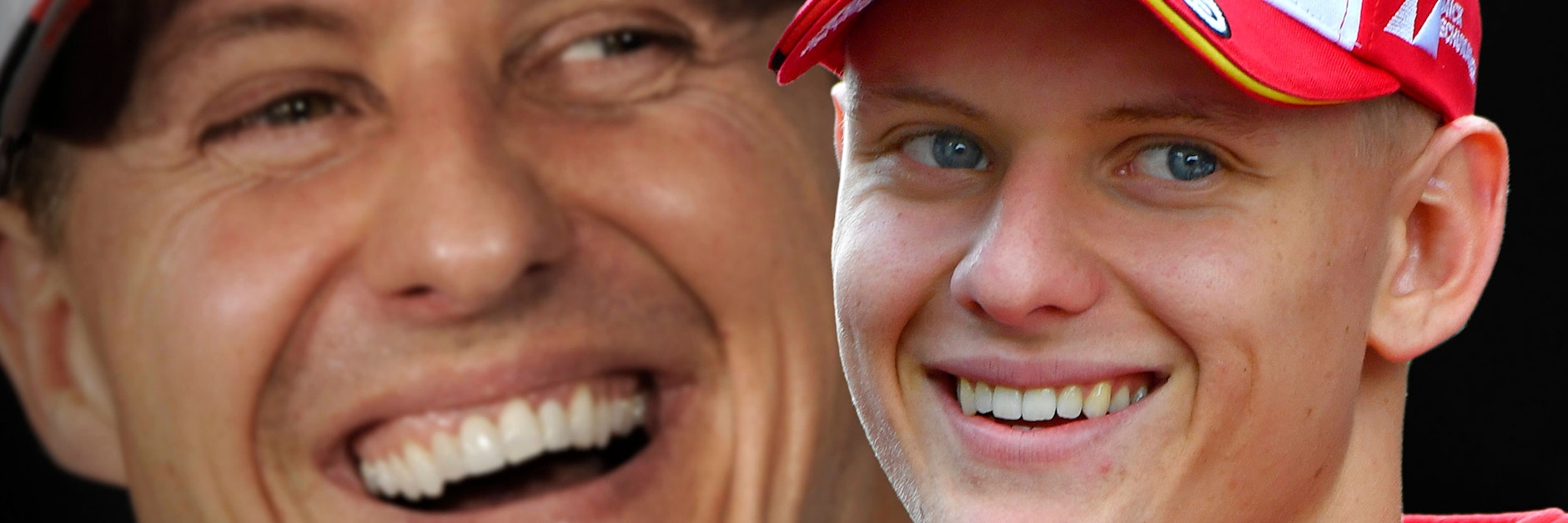 Mick Schumacher (r.) war dabei, als Vater Michael auf der Skipeste in den französischen Bergen verunglückte.