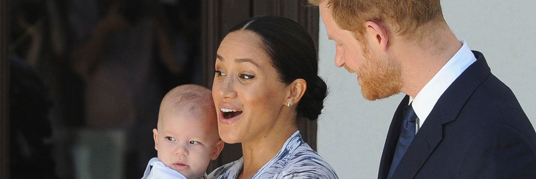 Der kleine Archie mit seinen Eltern Meghan und Harry im Jahr 2019. Bilder des kleinen Royals sind rar.