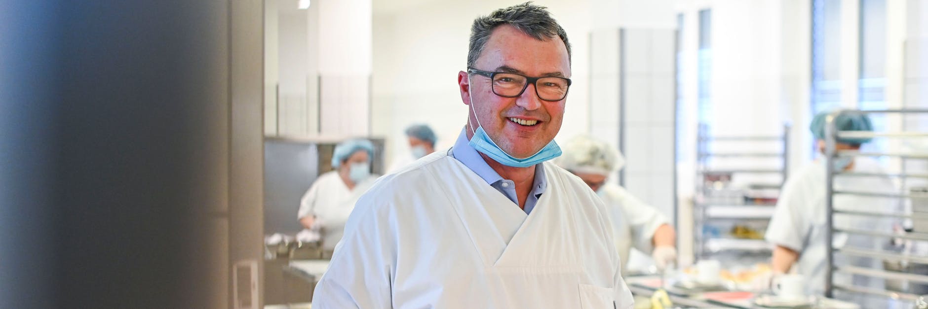 Sternekoch Peter Frühsammer hat die Kantine des Ernst-von-Bergmann-Klinikums übernommen.