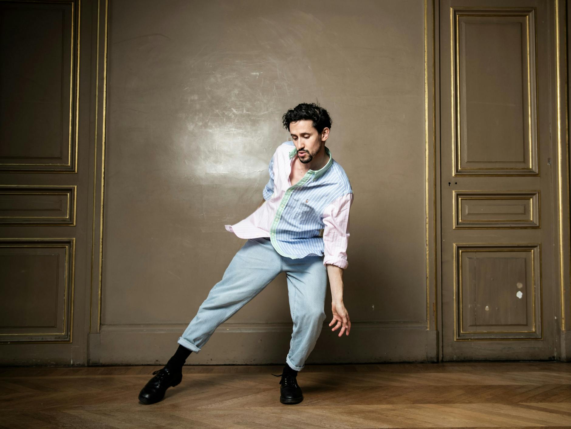 ... so unvermeidlich wie bei Nichttänzern das Gehen.<br>