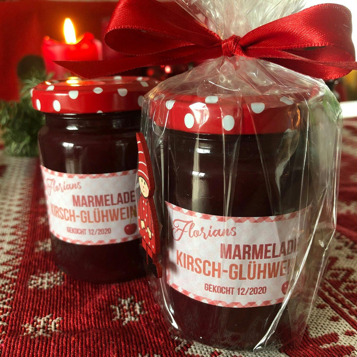Eine selbstgekochte Marmelade ist ein schönes Geschenk für Freunde und alle, die es werden wollen.
