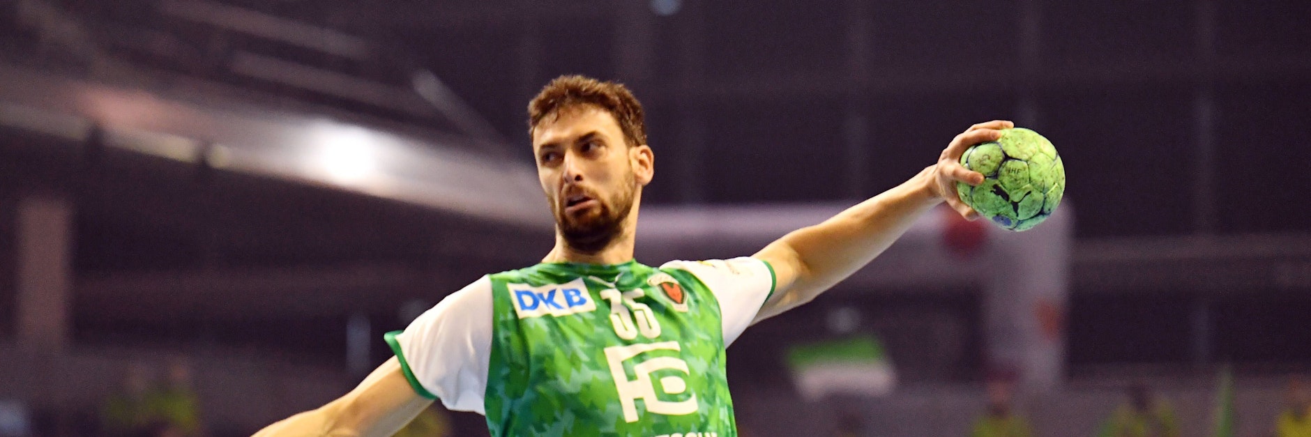 Fuchs Marko Kopljar eröffnet in Bukarest den Torreigen.