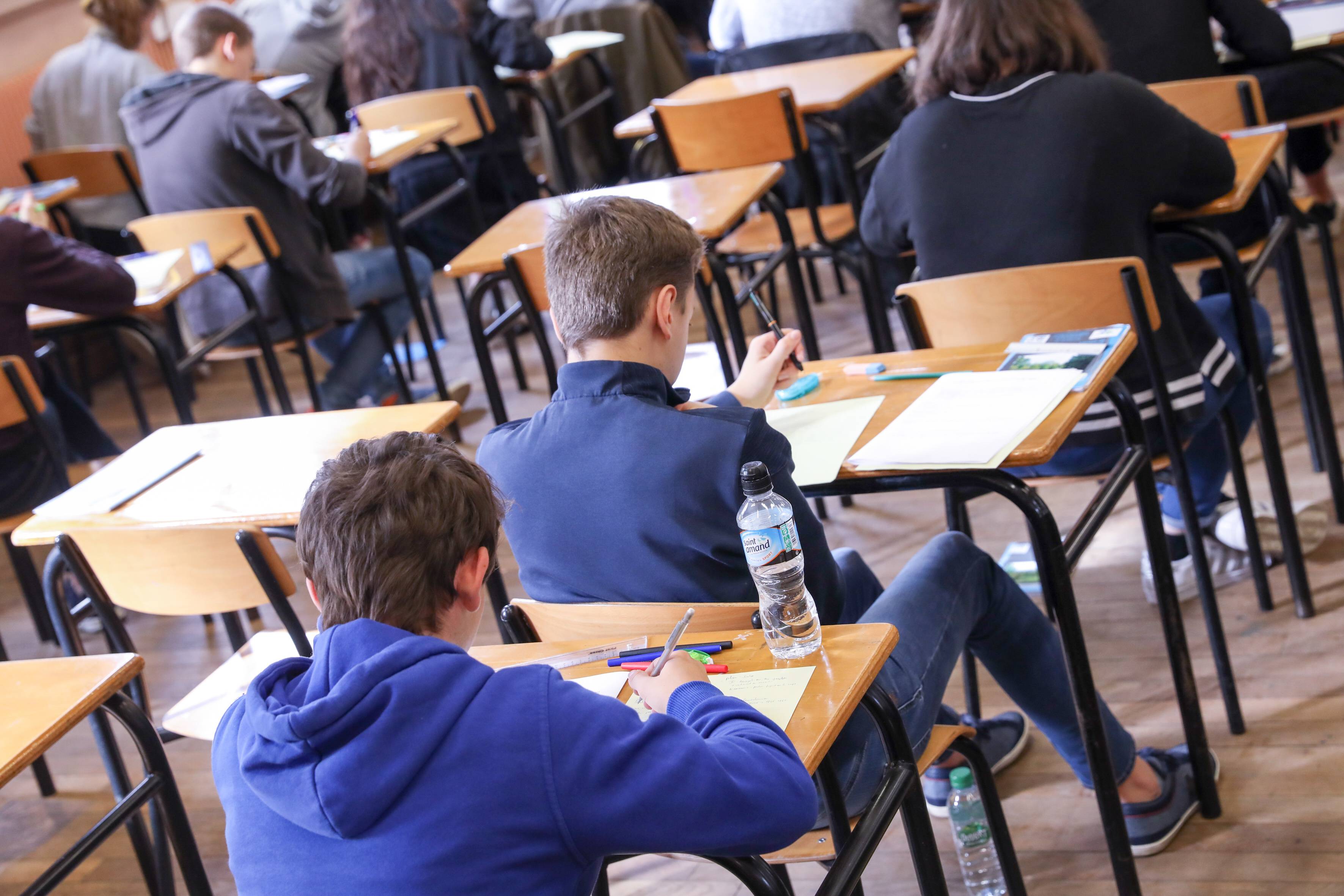 Trotz Corona: Berliner Schüler Mit Bestem Abitur Seit Langem