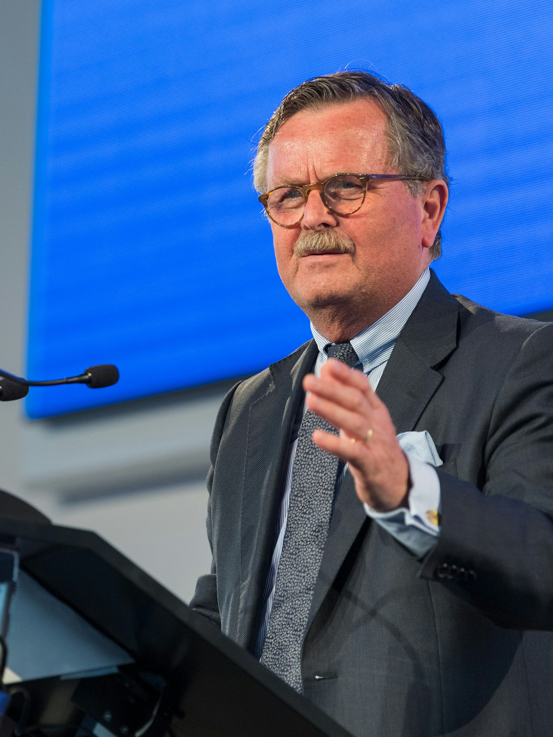 Frank Ulrich Montgomery, Vorsitzender des Weltärztebunds, spricht von einer leicht erkennbaren Kampagne gegen Christian Drosten.