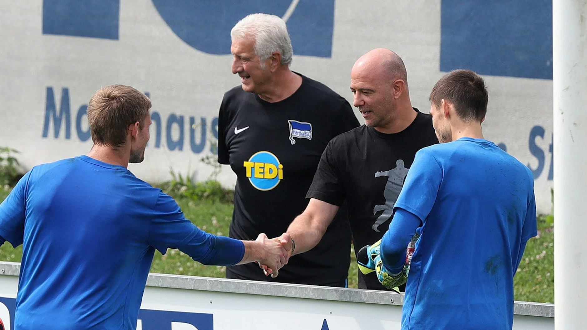 Immer noch nah dran. Gábor Király schaute vor der Saison im österreichischen Trainingslager bei Hertha vorbei. 