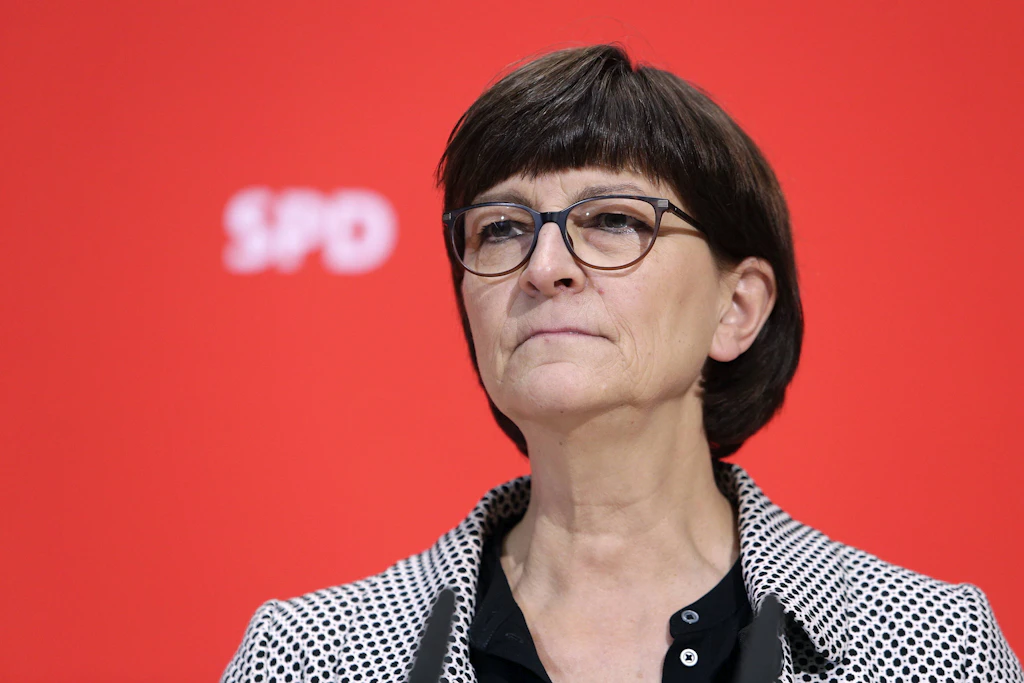 „Latenter Rassismus“ in der deutschen Polizei? Esken erntet heftigen Widerspruch