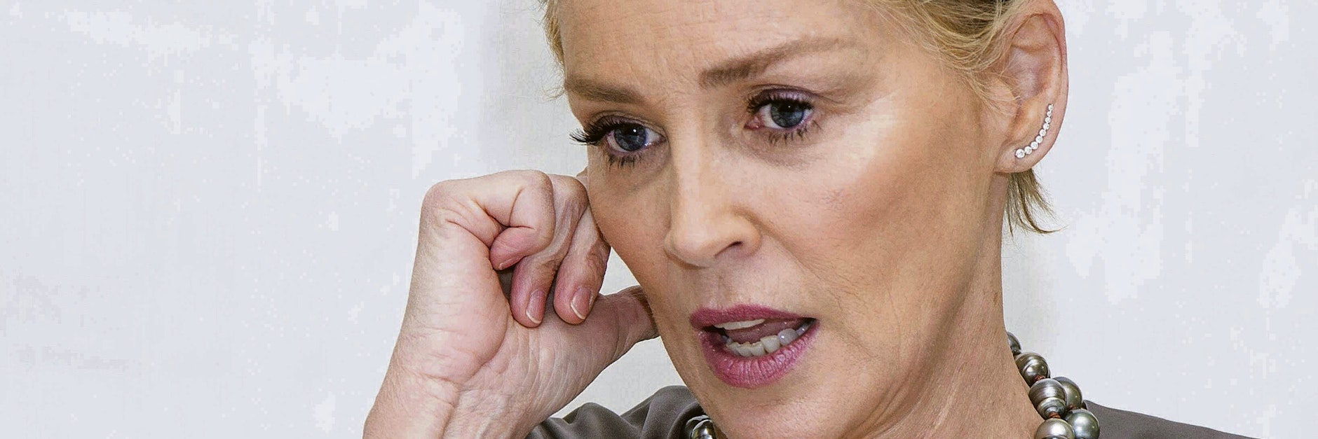 Schauspielerin Sharon Stone (62) hat verdammt viel Glück im Leben.