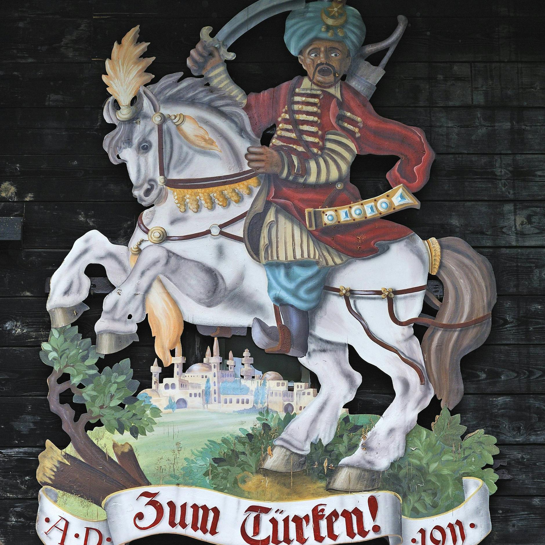 Gemälde eines reitenden Türken am Hotel Zum Türken.