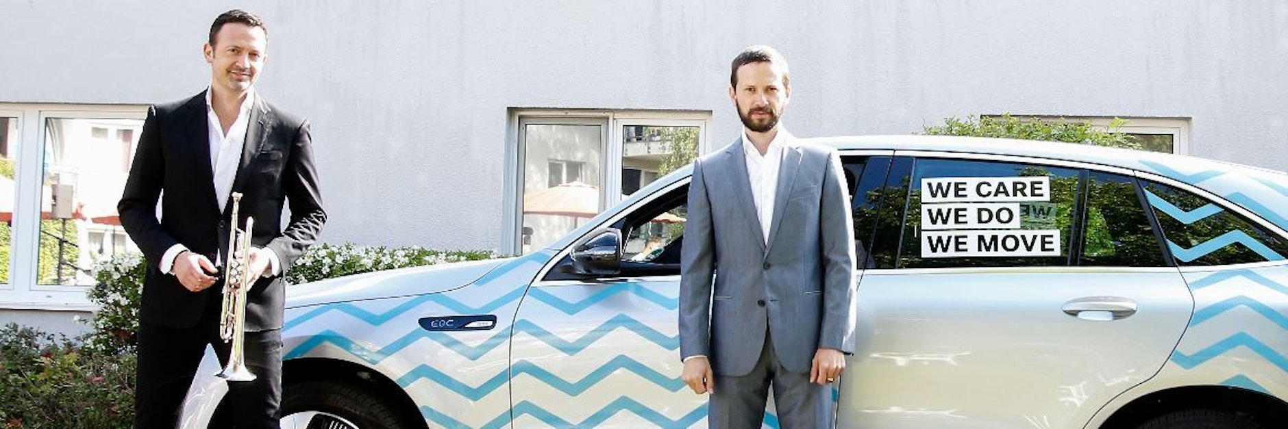 Franz Dinda (Mitte) und Till Brönner bei ihrem Lesungskonzert in Berlin.